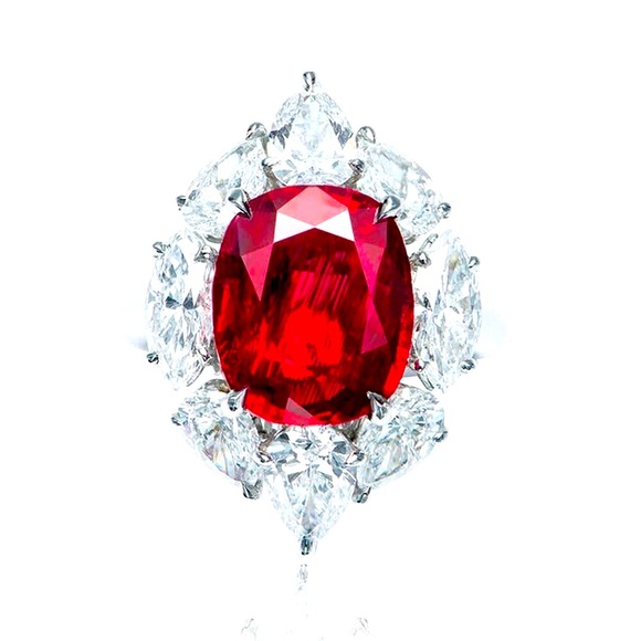 Luxury Imitated Ruby Ring Sz 6 - Picture 2 of 2